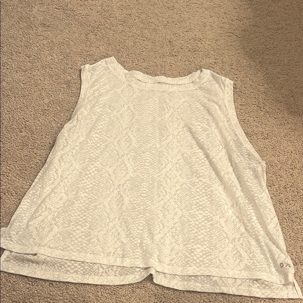 Women's White Sleeveless Top